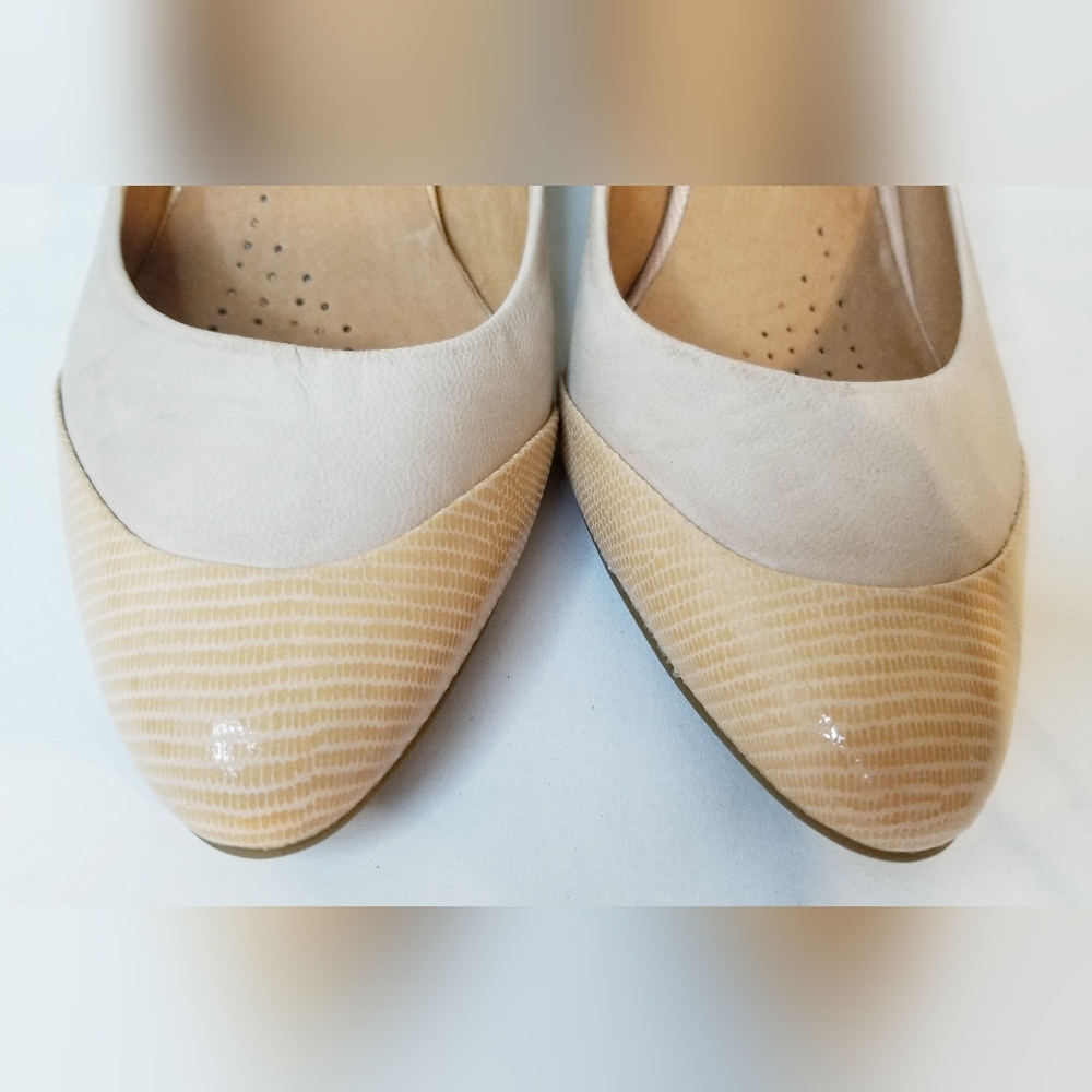 Clarks Artisan Cream Beige Leather Slingback Heel… - image 4